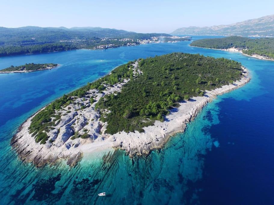 Villa Kora - Luxury Holiday Apartments Λομπάρδα Εξωτερικό φωτογραφία