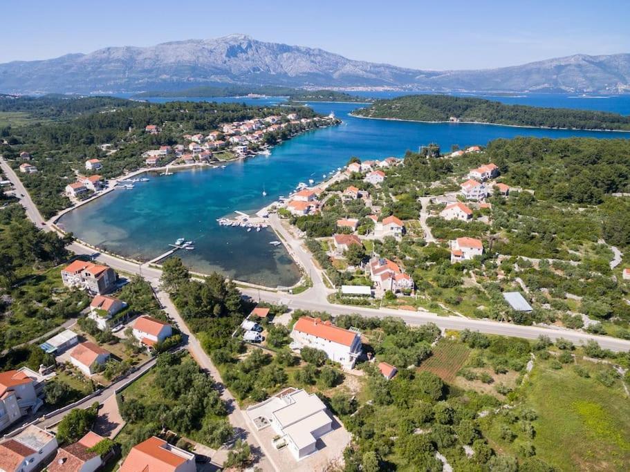 Villa Kora - Luxury Holiday Apartments Λομπάρδα Εξωτερικό φωτογραφία