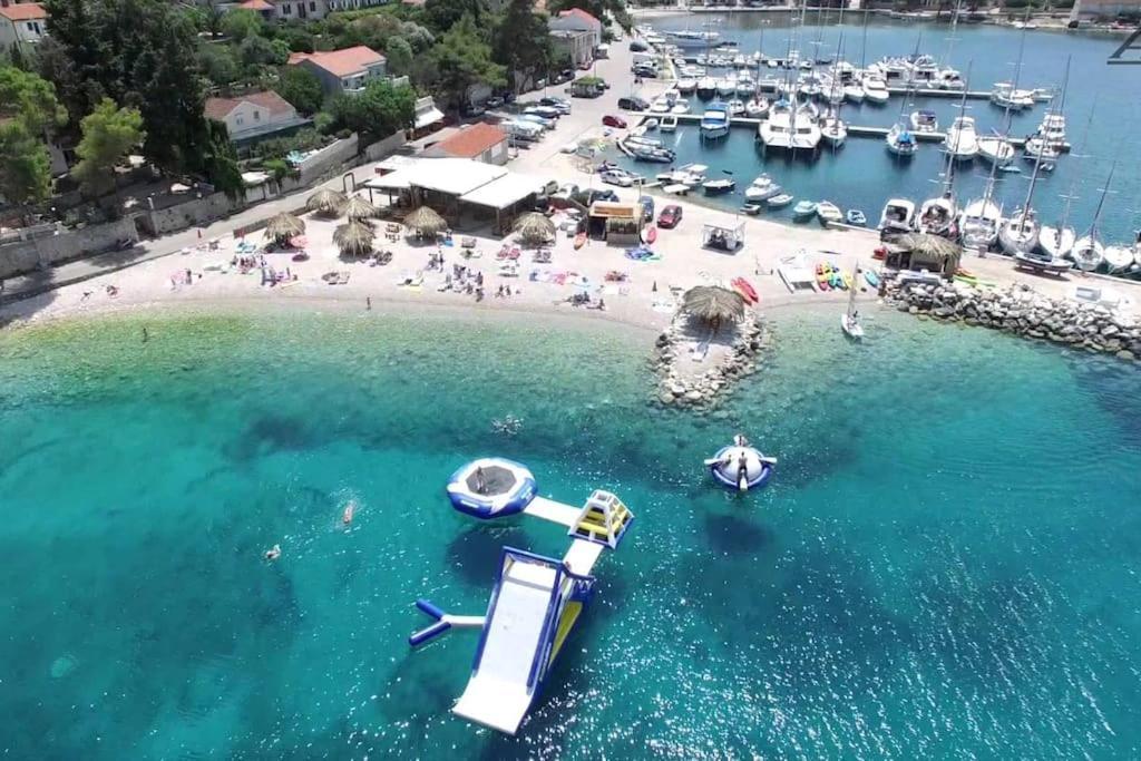 Villa Kora - Luxury Holiday Apartments Λομπάρδα Εξωτερικό φωτογραφία
