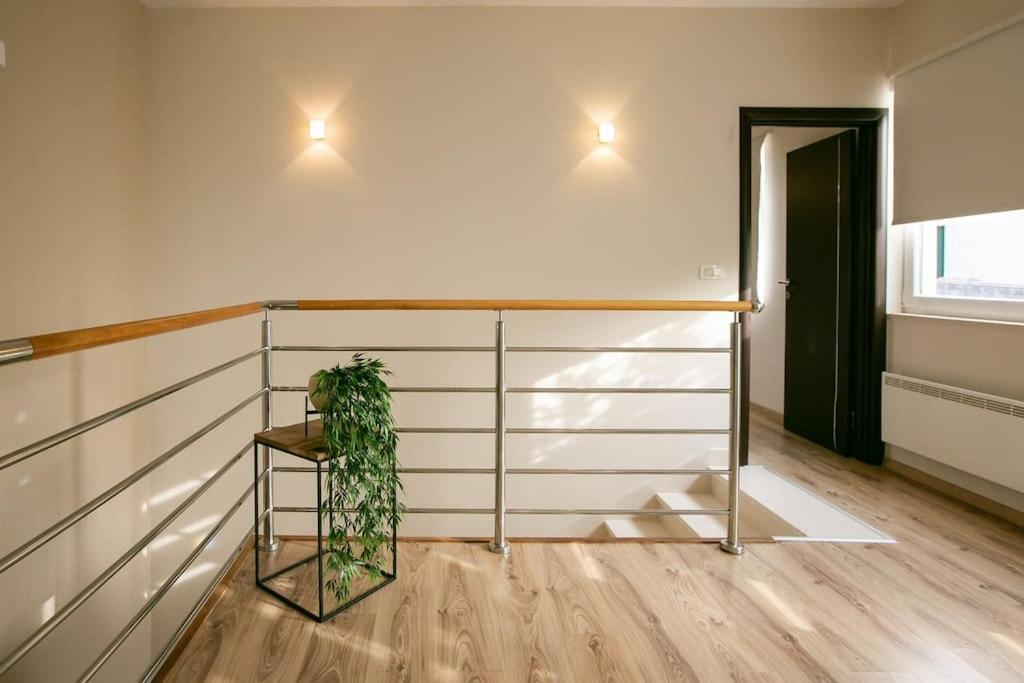 Villa Kora - Luxury Holiday Apartments Λομπάρδα Εξωτερικό φωτογραφία
