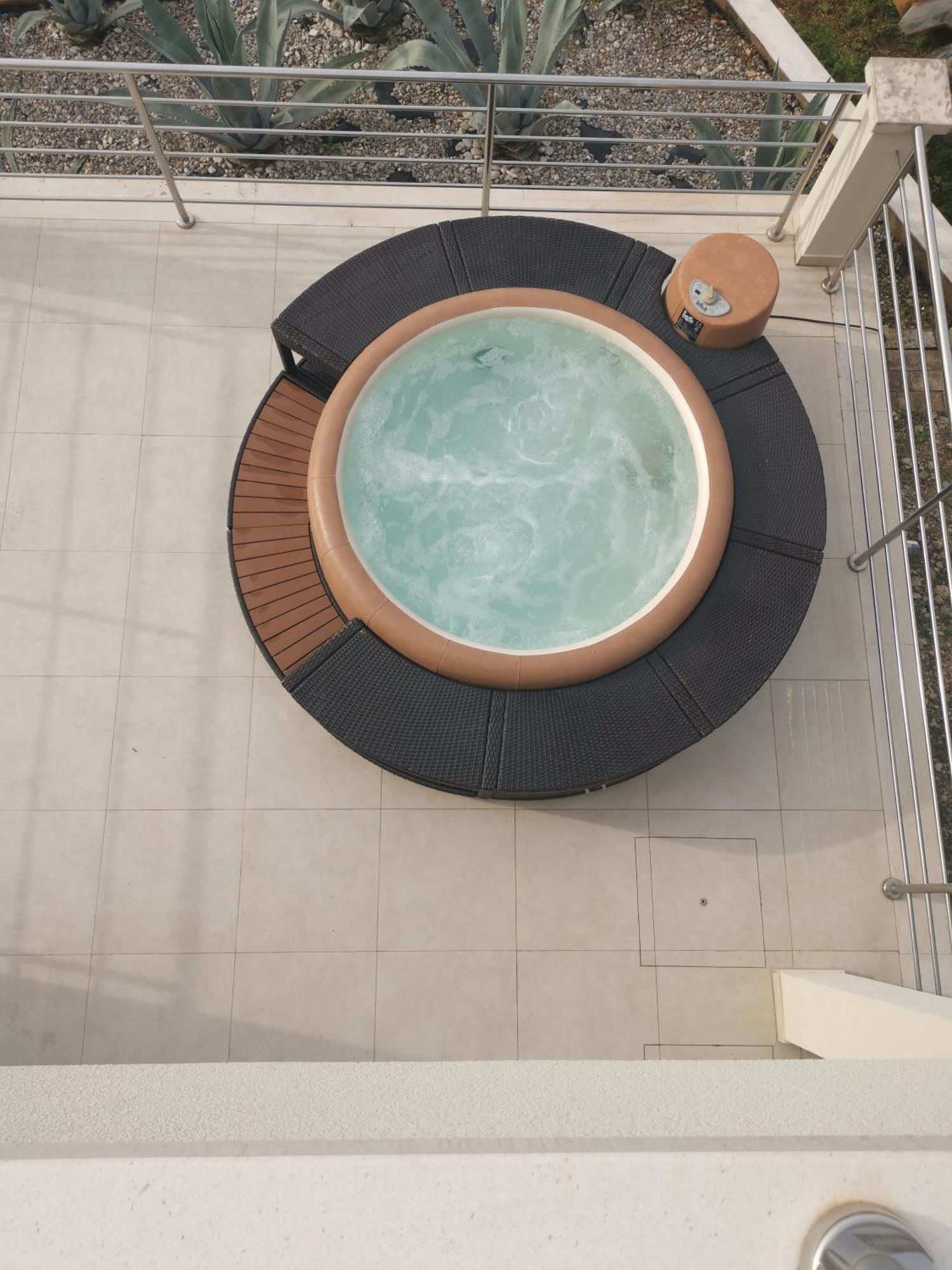 Villa Kora - Luxury Holiday Apartments Λομπάρδα Εξωτερικό φωτογραφία